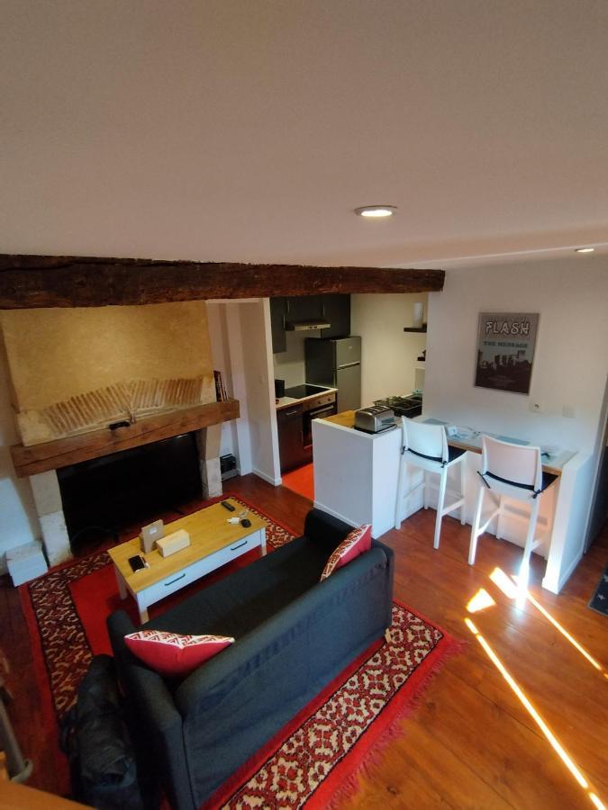 Studio Duplex Au Coeur Du Quartier Historique! Apartment Bergerac Luaran gambar